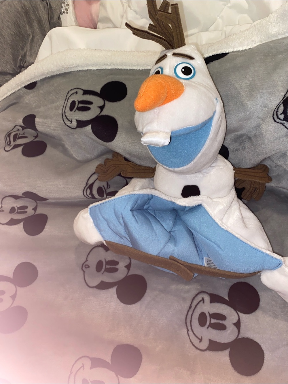 Disney Olaf-Hat puppet style - White, Blue, Orange, Brown